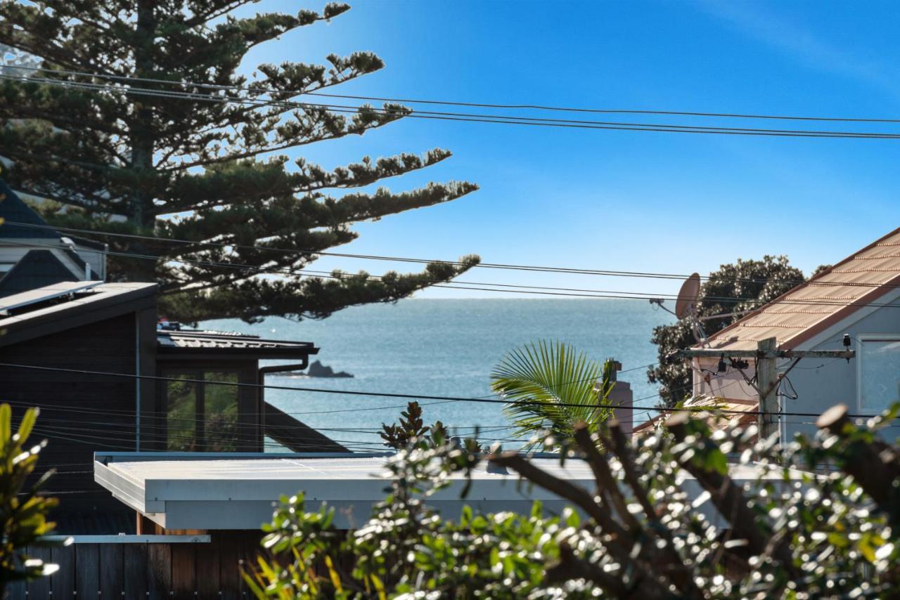 The Blue Beach House Villa Mount Maunganui Exterior photo